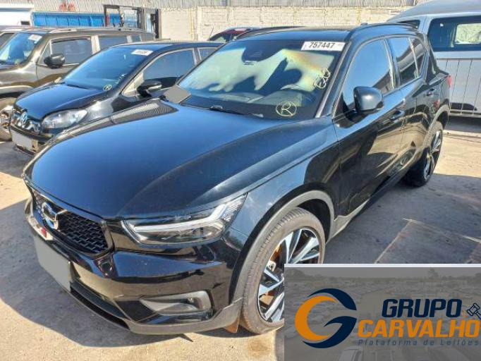 VOLVO XC40 19/20