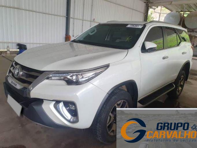 TOYOTA HILUX SW4 20/20