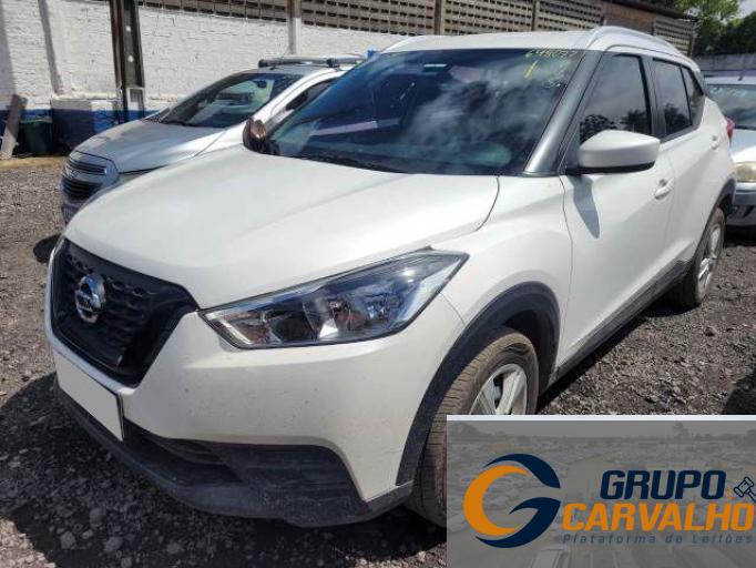 NISSAN KICKS 20/20