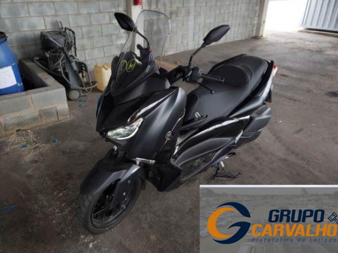 YAMAHA XMAX 22/22