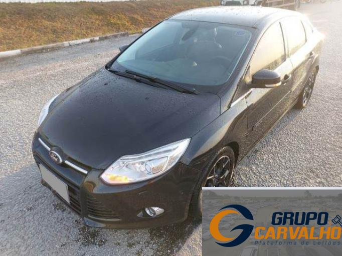 FORD FOCUS SEDAN 14/14